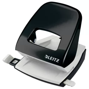 WOW Lyukasztó NeXXt 30 lap 50081095 fekete